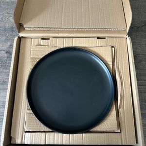 Fable Ash Black Dinner Plates. Set of 4